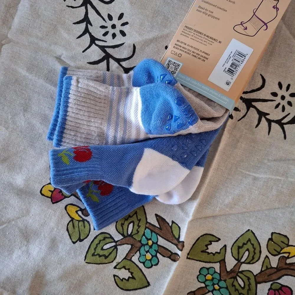 Muk Luks L Mini Crew Socks 2 Pair Pack Cushioned Non-Slip Yoga Colors vary !
